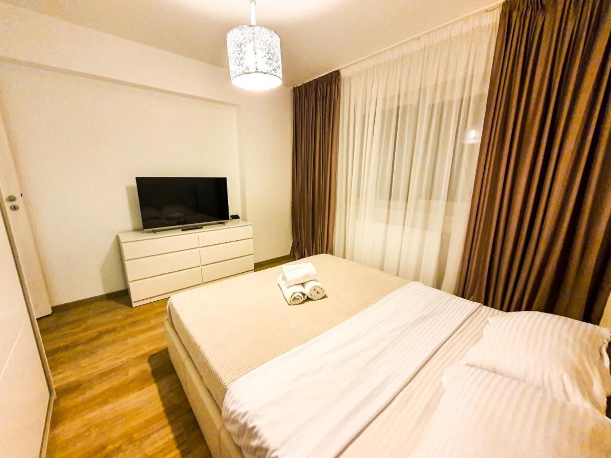 Luxurious Retreat 1Br Apartment With Netflix, Private Parking And Self Check In Popesti-Leordeni Exterior foto